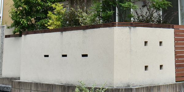 汚れが目立つ、色あせている